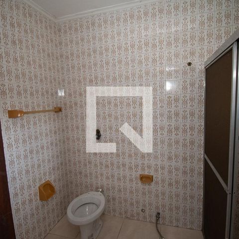Casa à venda com 670m², 4 quartos e 6 vagasbanheiro