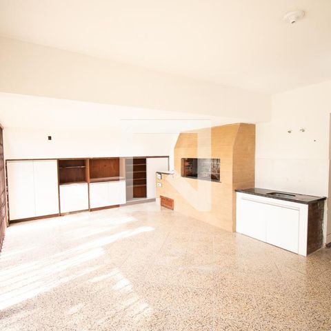 Casa à venda com 670m², 4 quartos e 6 vagasárea da churrasqueira