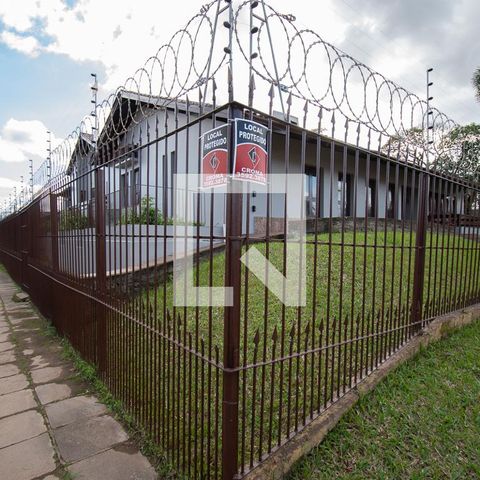 Casa à venda com 670m², 4 quartos e 6 vagasFachada