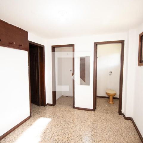 Casa à venda com 670m², 4 quartos e 6 vagasbanheiro