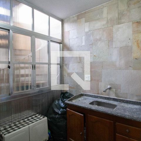 Casa à venda com 255m², 4 quartos e 2 vagasEdícula