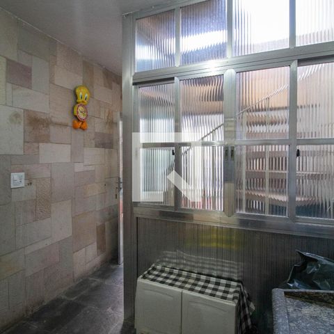 Casa à venda com 255m², 4 quartos e 2 vagasEdícula