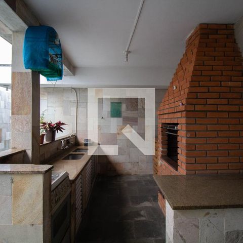 Casa à venda com 255m², 4 quartos e 2 vagasChurrasqueira