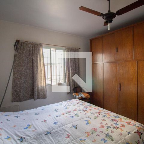 Casa à venda com 255m², 4 quartos e 2 vagasQuarto 1