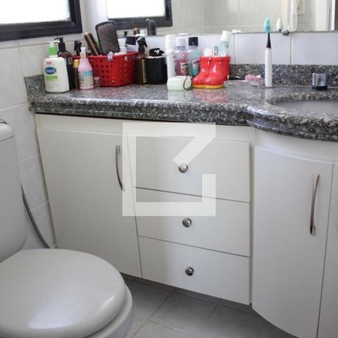Apartamento para alugar com 343m², 3 quartos e 3 vagasBanheiro da Suíte