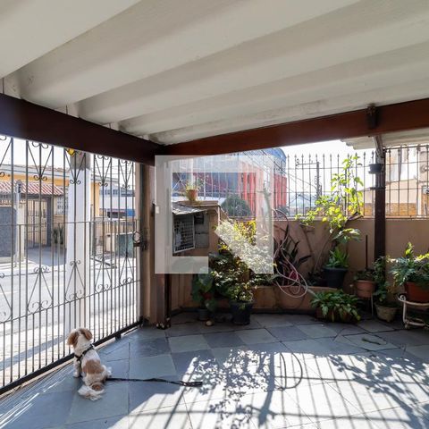 Casa à venda com 170m², 3 quartos e 2 vagasGaragem