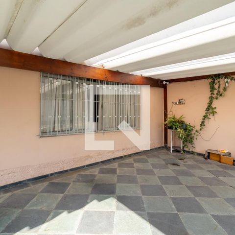 Casa à venda com 170m², 3 quartos e 2 vagasGaragem