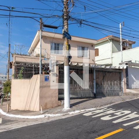 Casa à venda com 170m², 3 quartos e 2 vagasFachada