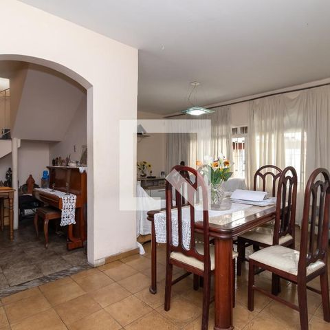 Casa à venda com 170m², 3 quartos e 2 vagasSala de Jantar