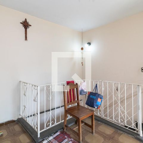 Casa à venda com 170m², 3 quartos e 2 vagasHall dos Quartos