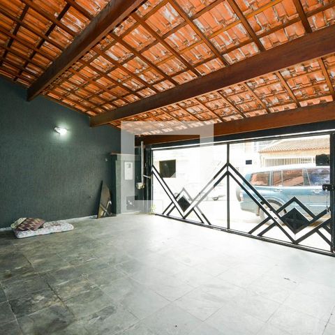 Casa à venda com 218m², 4 quartos e 3 vagasGaragem