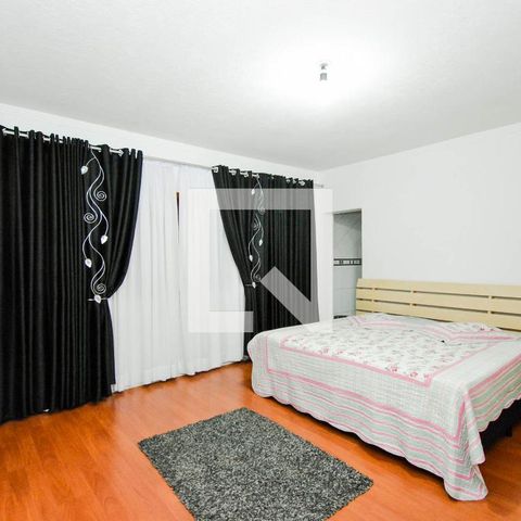 Casa à venda com 218m², 4 quartos e 3 vagasQuarto 3 - Suíte