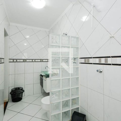 Casa à venda com 218m², 4 quartos e 3 vagasBanheiro da Suíte