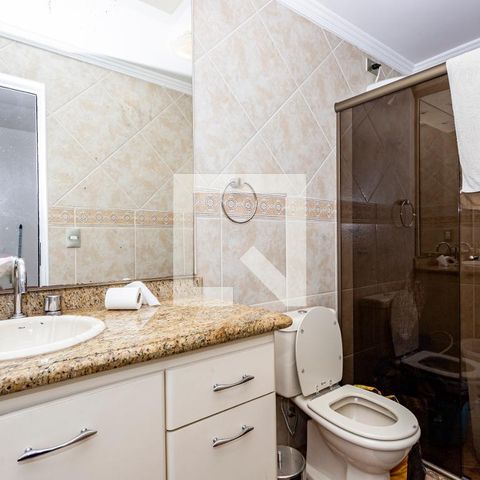 Casa para alugar com 223m², 3 quartos e 4 vagas Casa para alugar com 223m², 3 quartos e 4 vagasBanheiro edicola