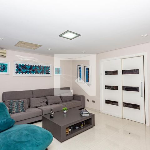 Casa para alugar com 223m², 3 quartos e 4 vagas Casa para alugar com 223m², 3 quartos e 4 vagasSala
