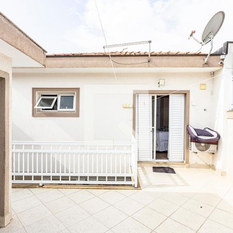 Casa para alugar com 223m², 3 quartos e 4 vagas Casa para alugar com 223m², 3 quartos e 4 vagasQuintal