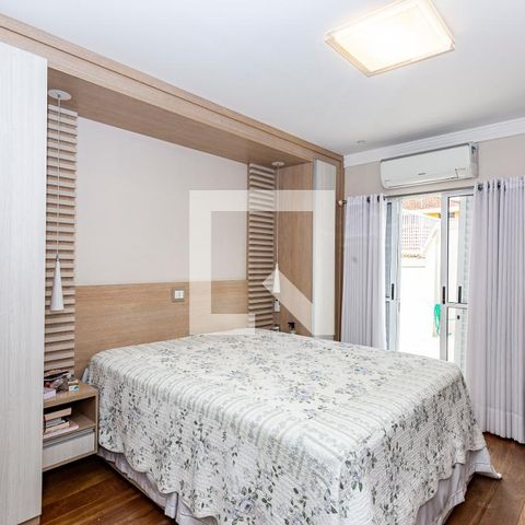 Casa para alugar com 223m², 3 quartos e 4 vagas Casa para alugar com 223m², 3 quartos e 4 vagasSuite
