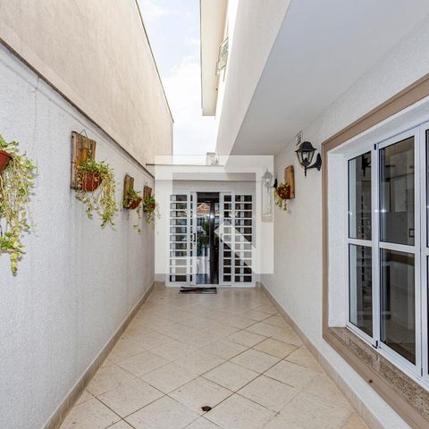 Casa para alugar com 223m², 3 quartos e 4 vagas Casa para alugar com 223m², 3 quartos e 4 vagasQuintal