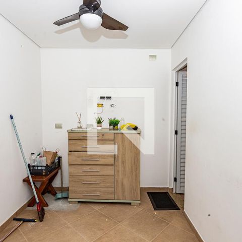 Casa para alugar com 223m², 3 quartos e 4 vagas Casa para alugar com 223m², 3 quartos e 4 vagasQuato edicola