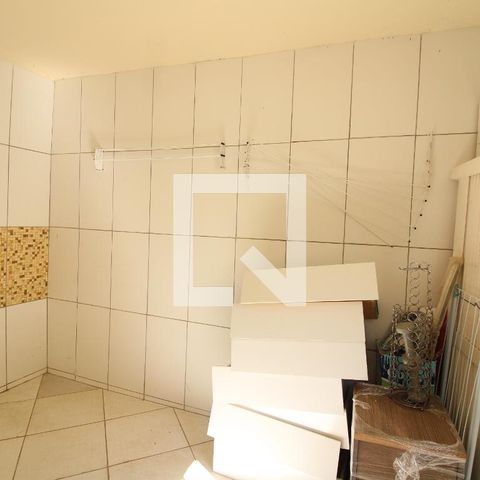 Casa para alugar com 48m², 1 quarto e sem vagaÁrea de Serviço