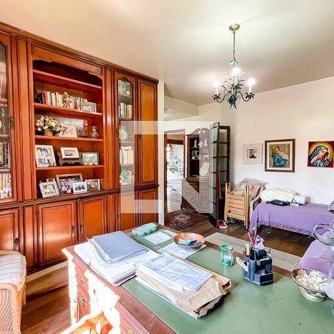 Casa à venda com 500m², 4 quartos e 5 vagas Casa à venda com 500m², 4 quartos e 5 vagasQuarto 1