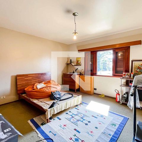 Casa à venda com 500m², 4 quartos e 5 vagas Casa à venda com 500m², 4 quartos e 5 vagasQuarto 3