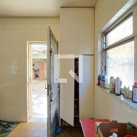 Casa à venda com 90m², 4 quartos e 2 vagasÁrea de Serviço