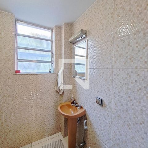 Casa à venda com 90m², 4 quartos e 2 vagasBanheiro 2