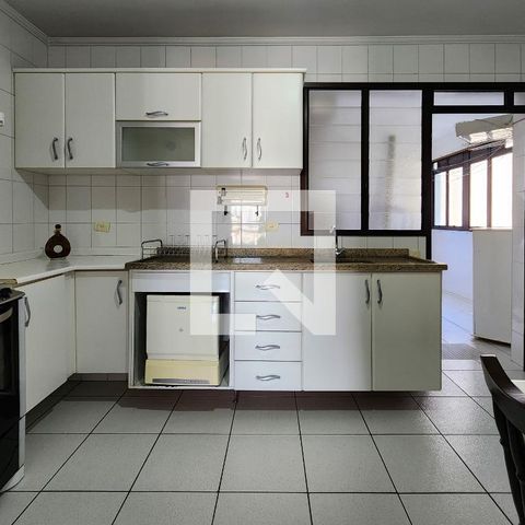 Apartamento à venda com 125m², 4 quartos e 2 vagasCozinha