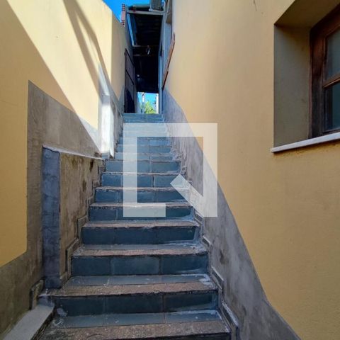 Casa para alugar com 40m², 1 quarto e sem vagaEscada