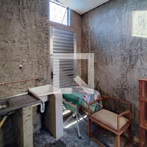 Casa para alugar com 40m², 1 quarto e sem vagaCozinha e Área de Serviço
