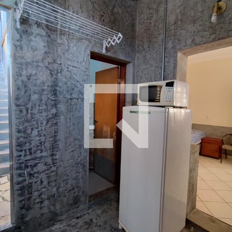 Casa para alugar com 40m², 1 quarto e sem vagaCozinha e Área de Serviço