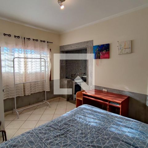 Casa para alugar com 40m², 1 quarto e sem vagaSala - Quarto