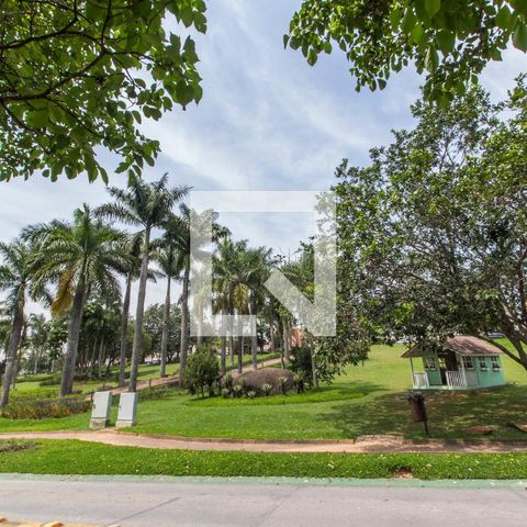 Casa à venda com 645m², 7 quartos e 3 vagasEntrada