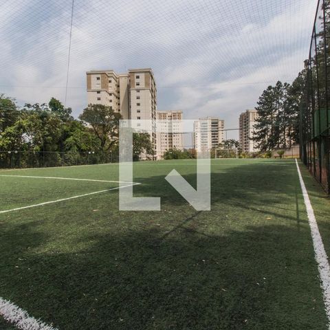 Casa à venda com 645m², 7 quartos e 3 vagasQuadra Esportiva