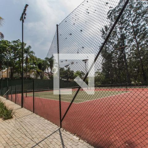 Casa à venda com 645m², 7 quartos e 3 vagasQuadra Esportiva
