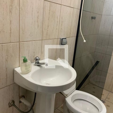 Casa para alugar com 492m², 3 quartos e 5 vagasBanheiro