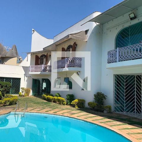 Casa para alugar com 492m², 3 quartos e 5 vagasÁrea comum - Piscina