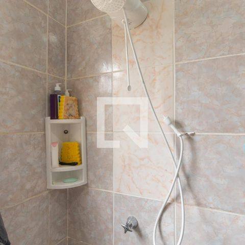 Casa à venda com 300m², 3 quartos e 1 vagaBanheiro