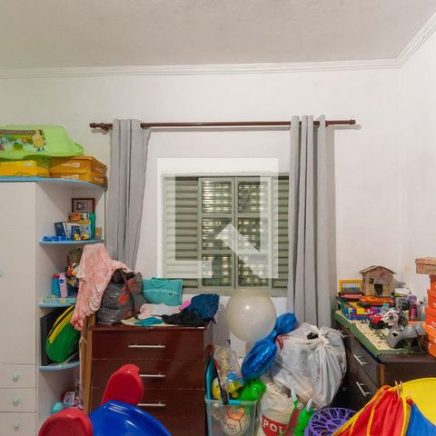 Casa à venda com 300m², 3 quartos e 1 vagaQuarto 2