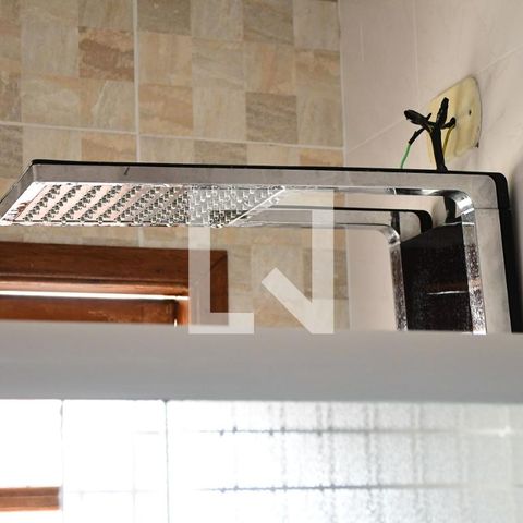 Casa de condomínio para alugar com 90m², 3 quartos e 2 vagasBanheiro da Suíte
