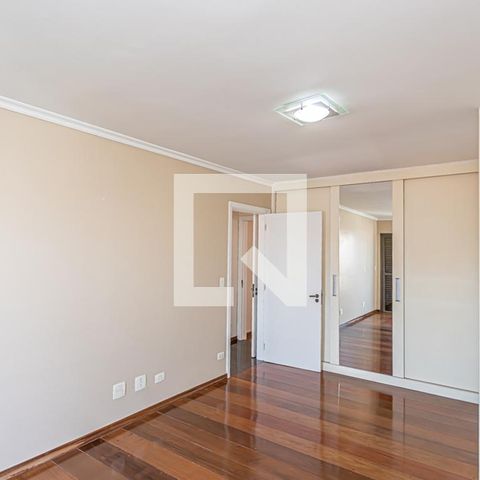 Apartamento para alugar com 136m², 3 quartos e 2 vagasSuite
