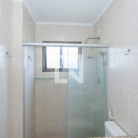 Apartamento para alugar com 136m², 3 quartos e 2 vagasBanheiro social
