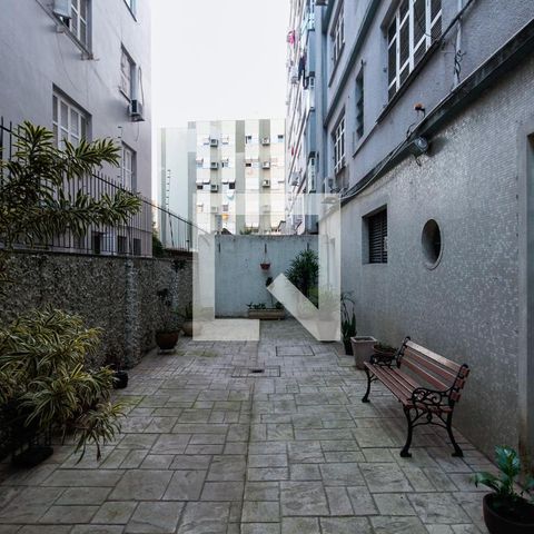 Apartamento à venda com 78m², 2 quartos e sem vagaÁrea comum