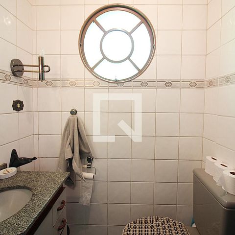 Casa à venda com 360m², 4 quartos e 5 vagasLavabo
