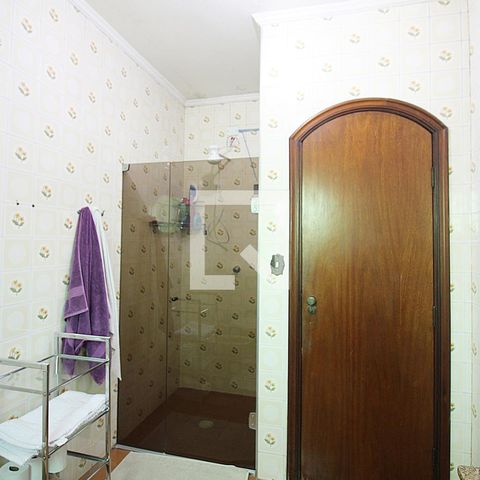 Casa à venda com 360m², 4 quartos e 5 vagasBanheiro Social