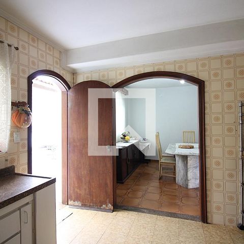 Casa à venda com 360m², 4 quartos e 5 vagasCozinha