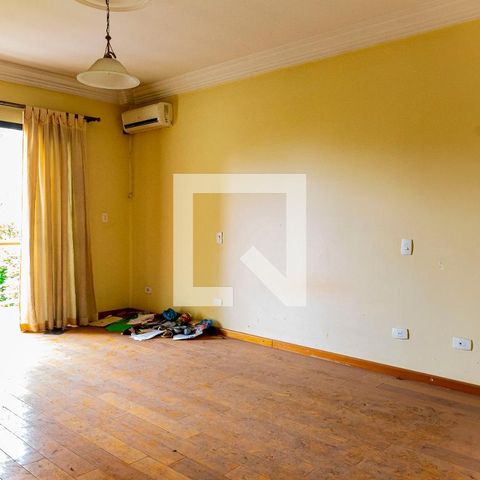 Casa para alugar com 530m², 4 quartos e 4 vagas Casa para alugar com 530m², 4 quartos e 4 vagasSuíte 2