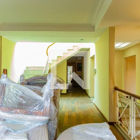 Casa para alugar com 530m², 4 quartos e 4 vagas Casa para alugar com 530m², 4 quartos e 4 vagasSala