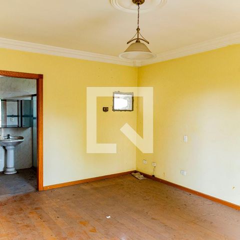 Casa para alugar com 530m², 4 quartos e 4 vagas Casa para alugar com 530m², 4 quartos e 4 vagasSuíte 1